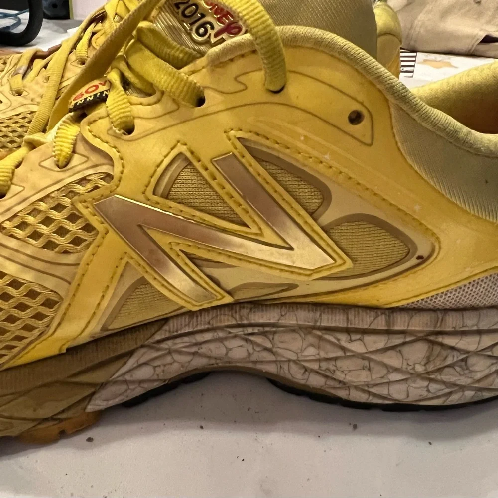 RUN DISNEY New Balance Run Disney 2026 ladies size 12 - Picture 12 of 15